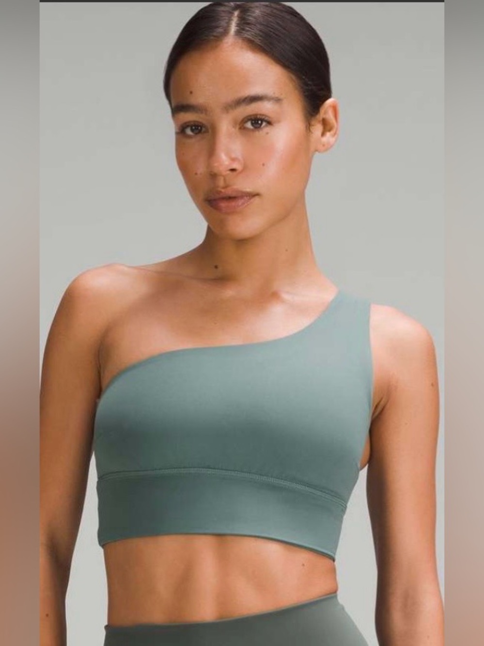 Lululemon Align Asymmetrical Bra Light Support C/D Cup in Medium Forest | Size 8